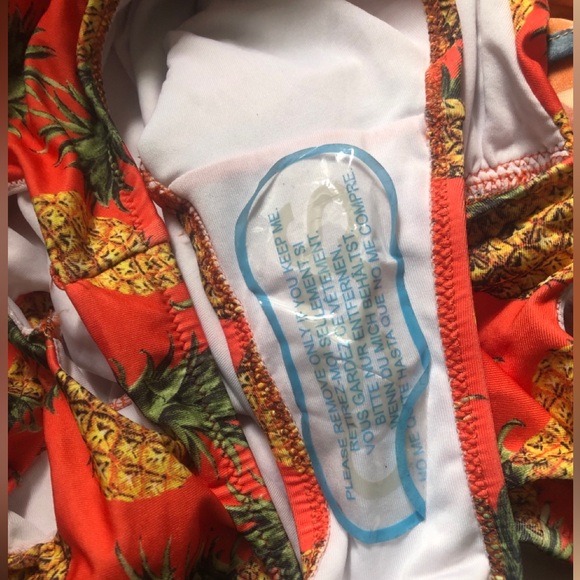 ASOS Pineapple Plunge Halter swimsuit Size 14 NWOT - Picture 3 of 3